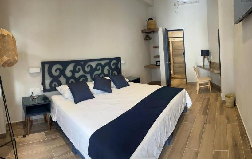 キングサイズベッドのデラックスルーム, Centrico House