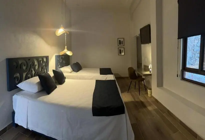 Standard-huone 2 Parivuodetta, Centrico House