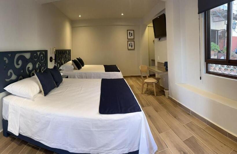 חדר דלוקס עם מרפסת, Centrico House