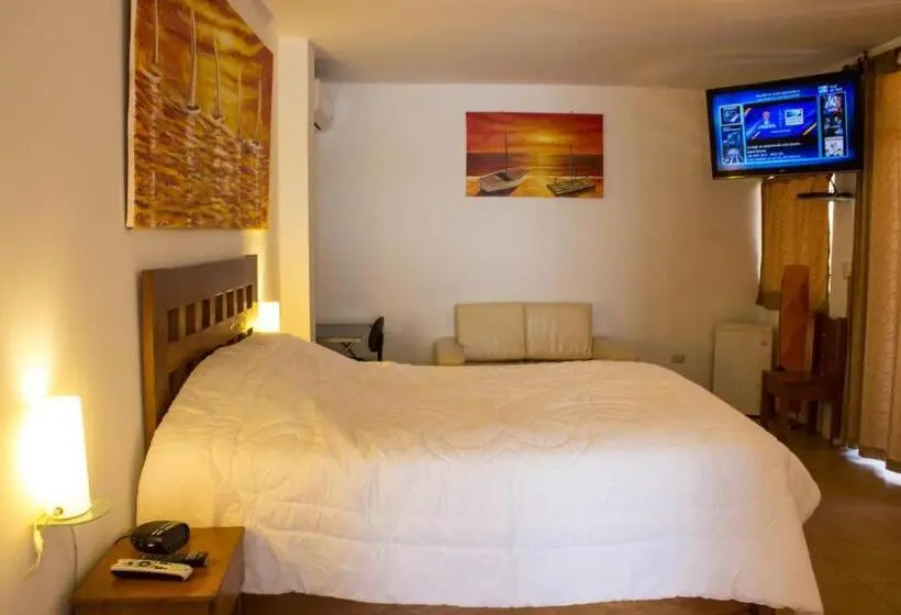 اتاق لوکس, Balcones De Zorritos