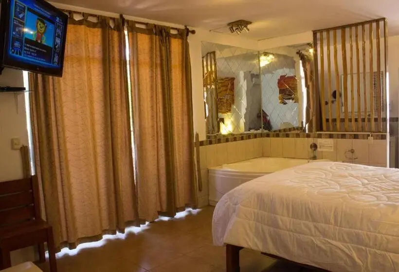 اتاق لوکس سه تخته, Balcones De Zorritos