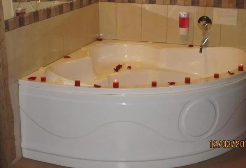اتاق لوکس چهار تخته, Balcones De Zorritos