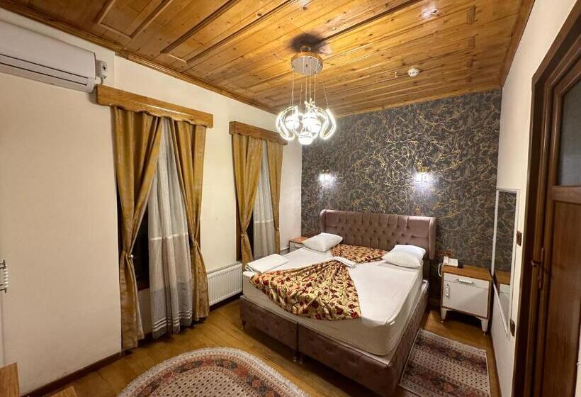 דירת חדר, Gür Royal Suit Aparts