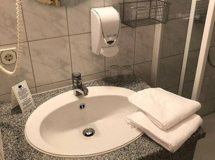Deluxe Yhden Hengen Huone, Jms Holiday Allgäu