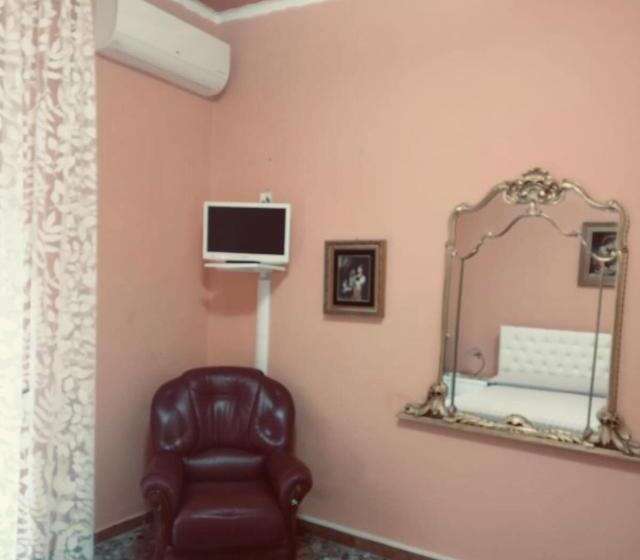 غرفة قياسية, Casa Zaccardi