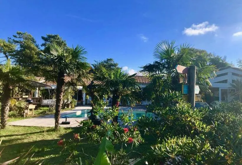 キングサイズベッドのスーペリアルーム, Le Jardin Des Portes