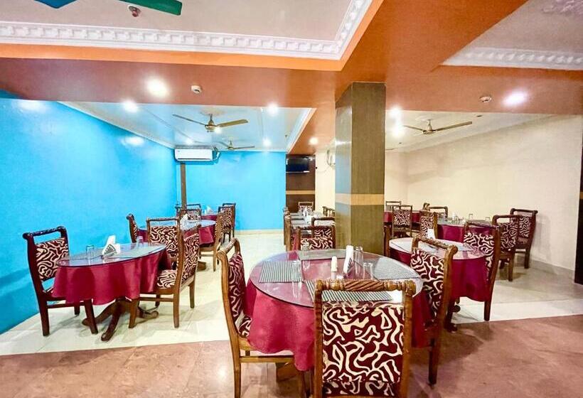 اتاق لوکس, Naren Palace