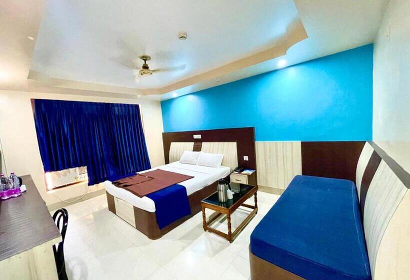 اتاق سوپریور, Naren Palace