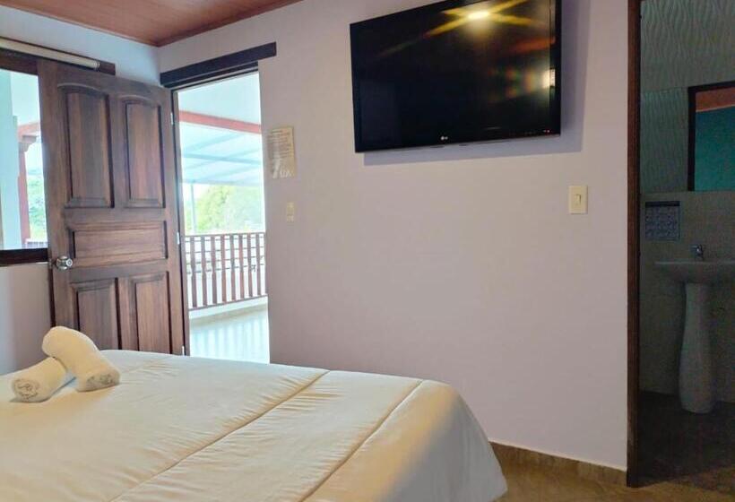 Standard-huone, Piedradeluna