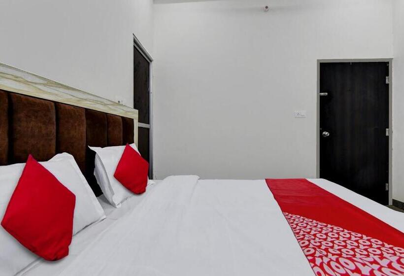 غرفة كلاسيكية ثلاثية, Oyo Hotel Ishwar