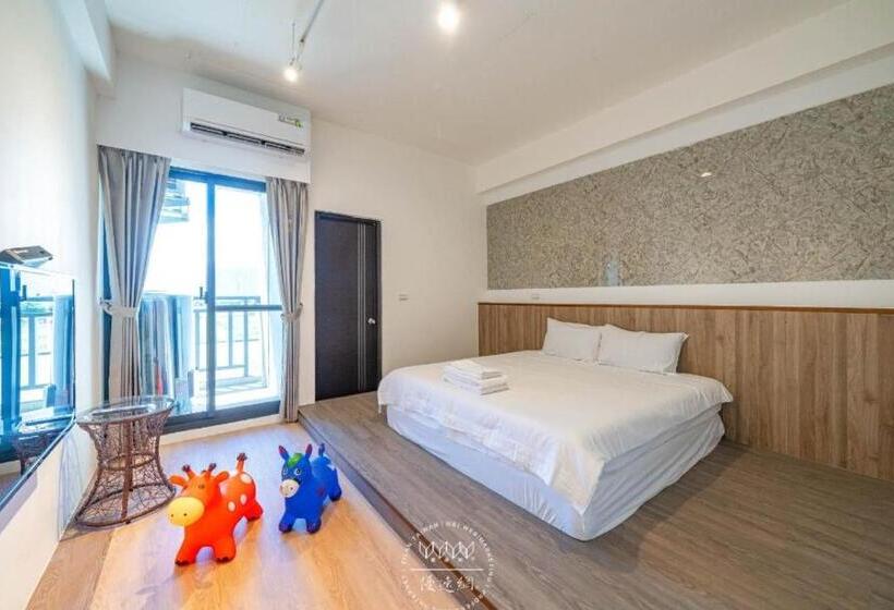 اتاق استاندارد با بالکن, Namek Guesthouse