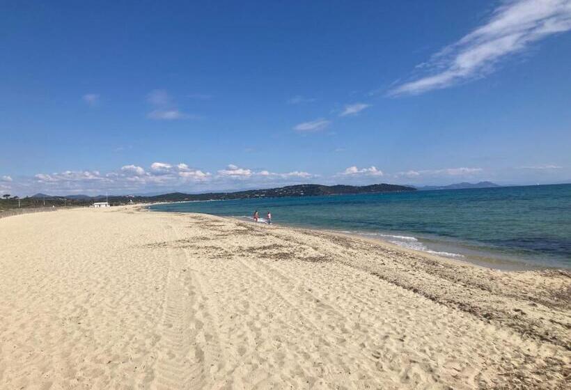 침실 2개 주택, Rama Casa