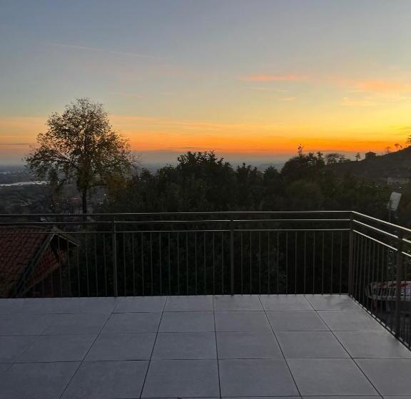 小型套房带阳台, 039 Maggioni B&b