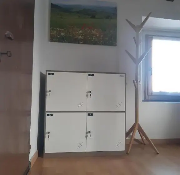 ルームシェアのワンベッド, Casa Del Viandante Borgo Dei Sassi Di Roccamalatina