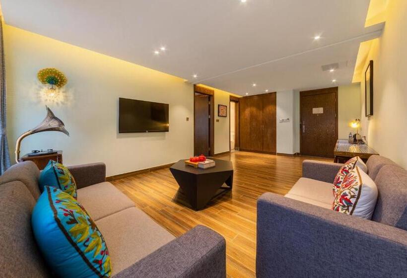 スイート, Overseas Chinese Town Nanyang Inn