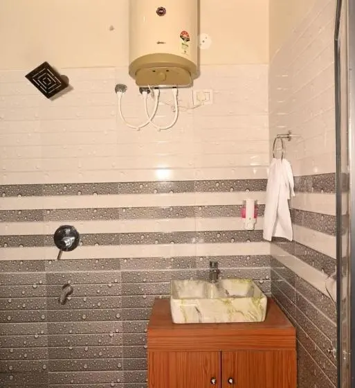 Standard-huone Parveke, Himalayan Hill Top Resort