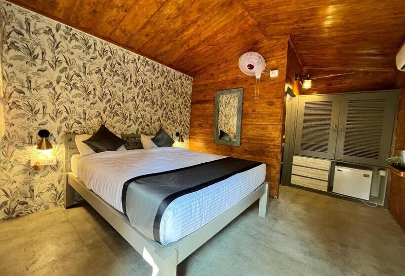 1间卧室的房子, Just B Boutique