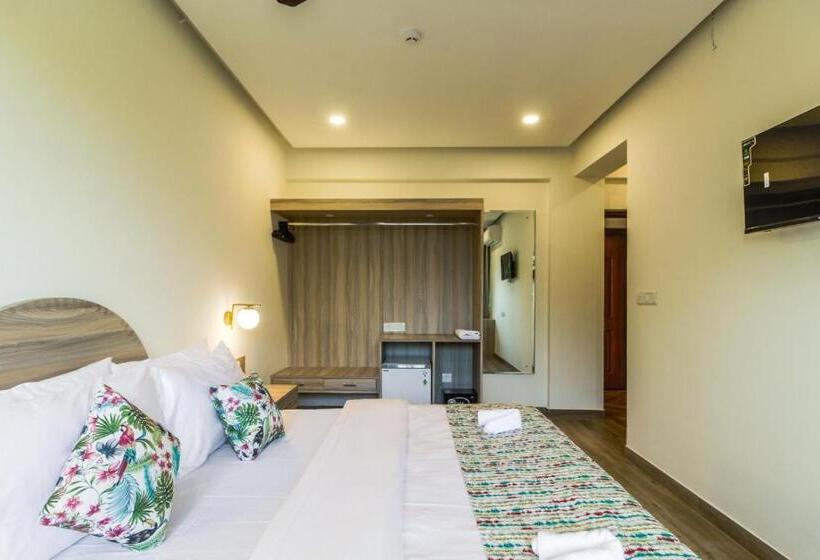 חדר דלוקס, Lar De Oliveira