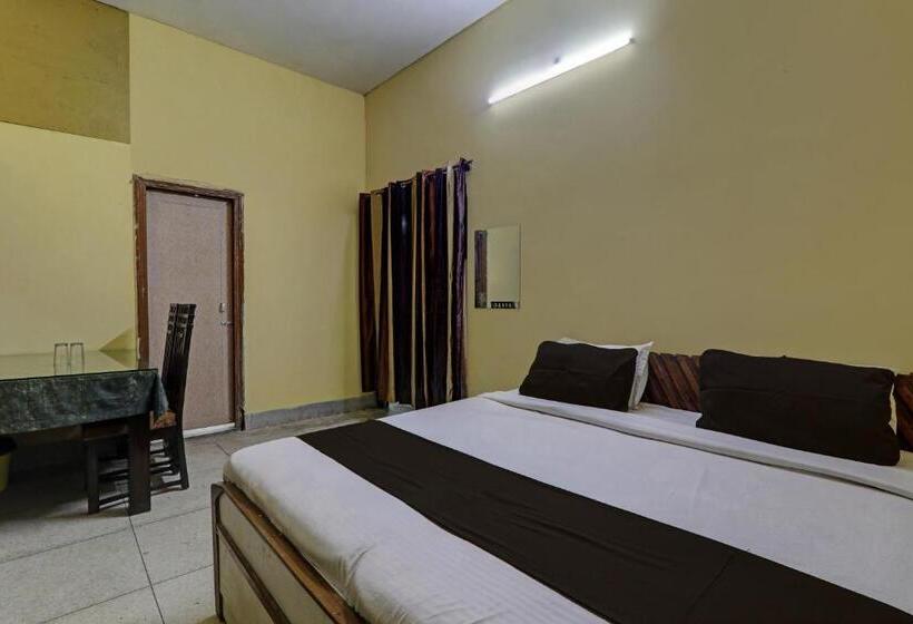 Трехместный Номер Классика, Oyo Flagship V.k Homestay