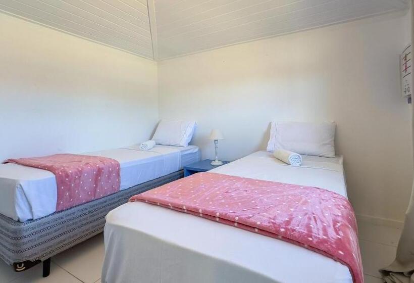 Четырехместный Номер Стандарт, Pousada Vila Capri