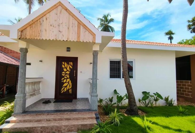 Семейный Номер, Athulya Villa  Leisure And Luxury Villas From Embeholidays