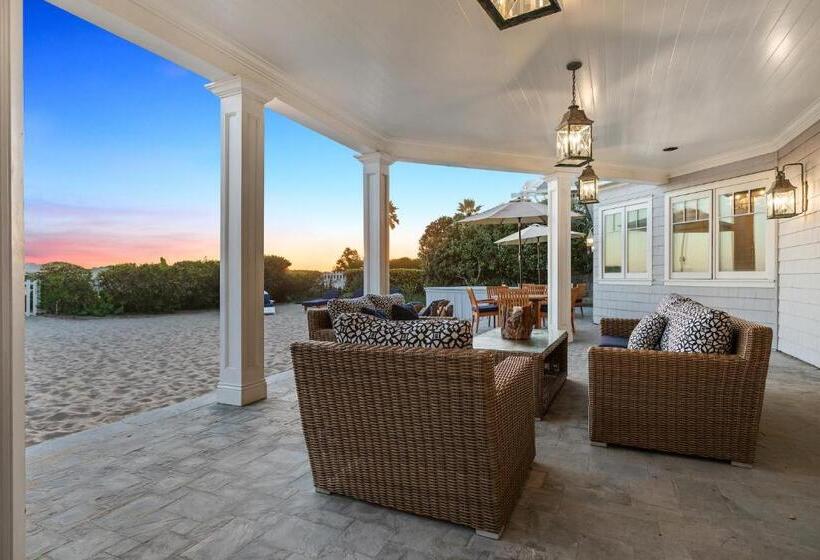 Апартаменты 1 Спальня, Malibu Dunes By Fieldtrip Expansive Hamptons Style Estate W Private Beach Backyard