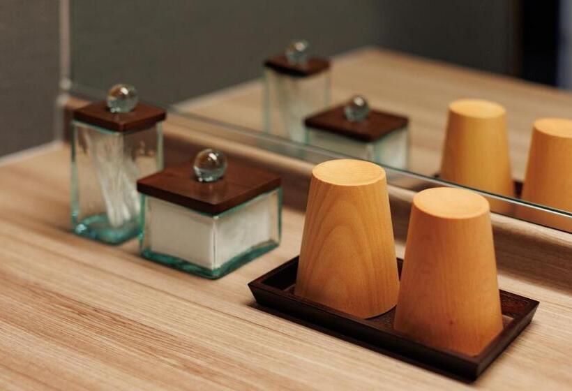 غرفة قياسية مزوَّدة بتراس, The Hotel Obuse