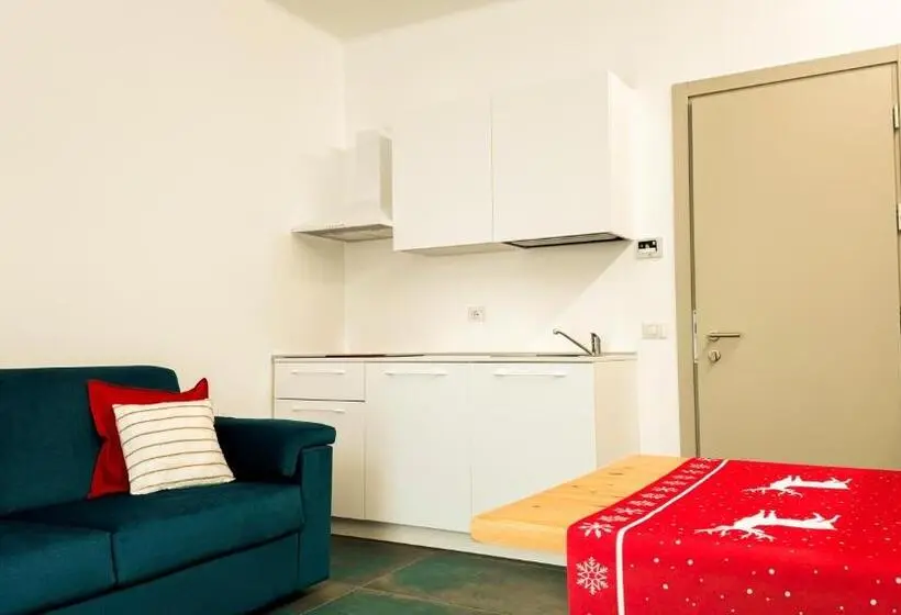 Juniorsviitti, Vienna