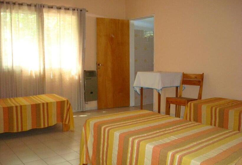 غرفة قياسية ثلاثية, El Limon