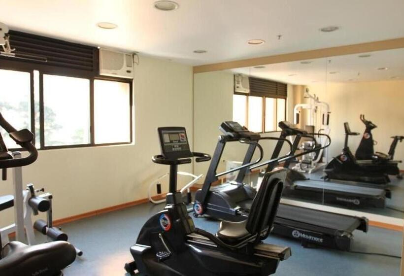 استودیوی استاندارد, Flat Rua Borges Lagoa 1179 Ibirapuera Uh518