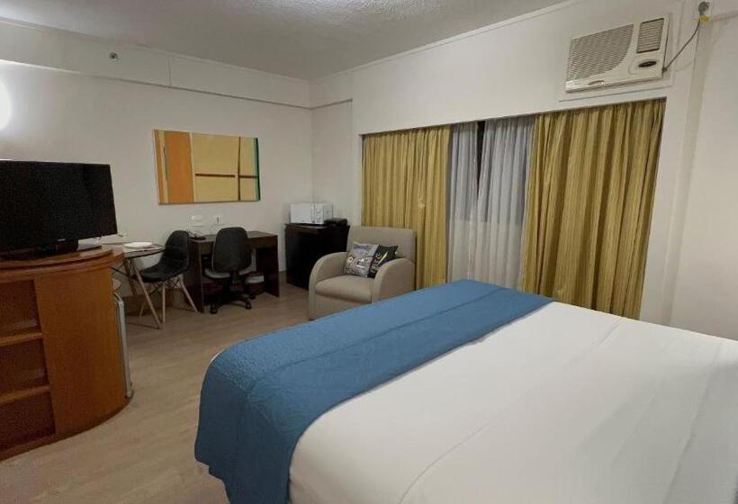 استودیوی استاندارد, Flat Rua Borges Lagoa 1179 Ibirapuera Uh518