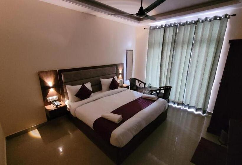 غرفة ديلوكس مزودة بشرفة, Keshav Nandan By The Shivaay