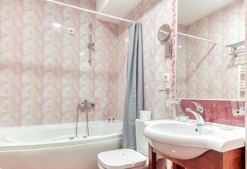 اتاق لوکس, Smrcha, Resort Mavrovo