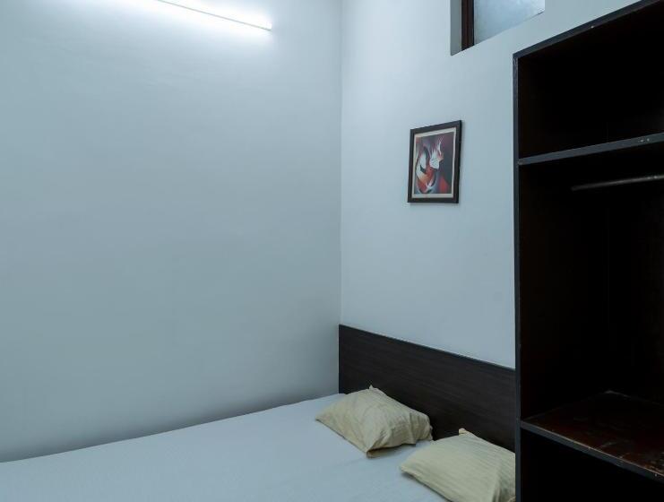 סוויטה נשיאותית, Krishna Garden Hotel & Restaurant