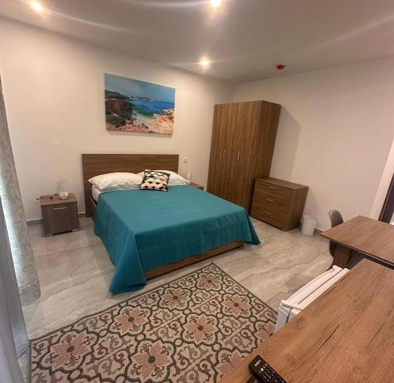 اتاق لوکس, La Bella Guesthouse