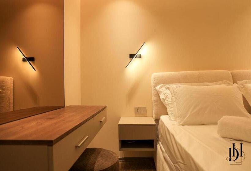 شقة غرفة نوم واحدة مزودة بشُرفة, Deha Rooms & Apartments