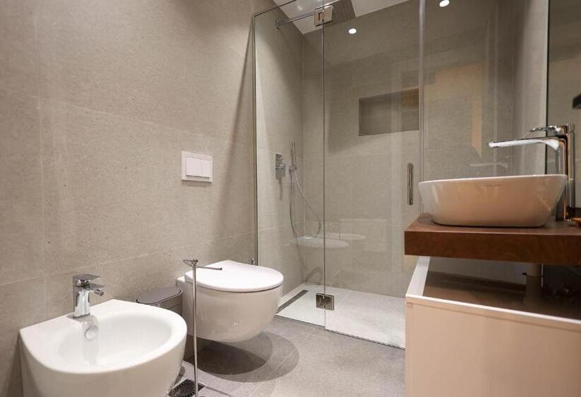 شقة غرفة نوم واحدة مزودة بشُرفة, Deha Rooms & Apartments