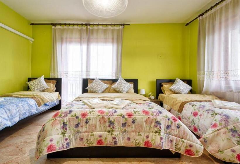اتاق استاندارد چهارنفره با سرویس بهداشتی مشترک, Grand Canal Apartment Venice
