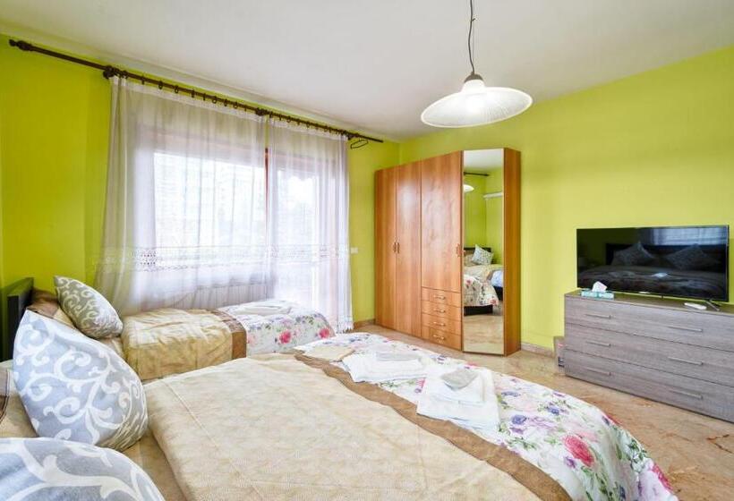 اتاق استاندارد چهارنفره با سرویس بهداشتی مشترک, Grand Canal Apartment Venice