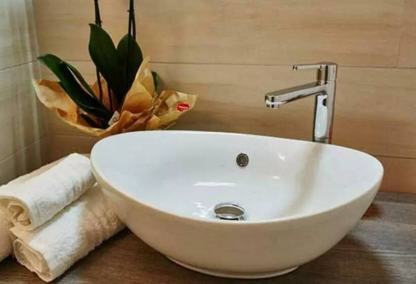 اتاق استاندارد چهار تخته, Il Vecchio Marsala