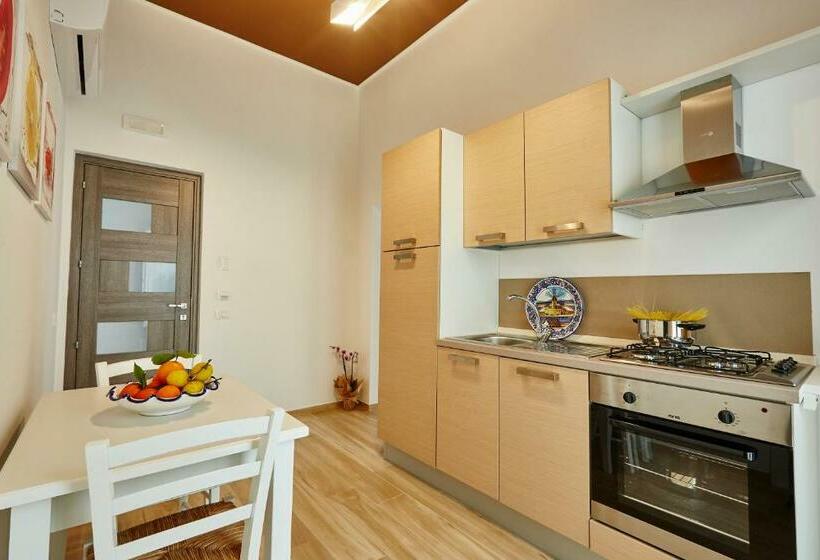 スタンダードルーム, Il Vecchio Marsala