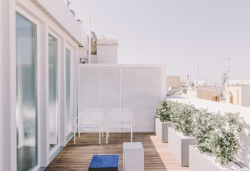Casa 1 Quarto, Cinquevite