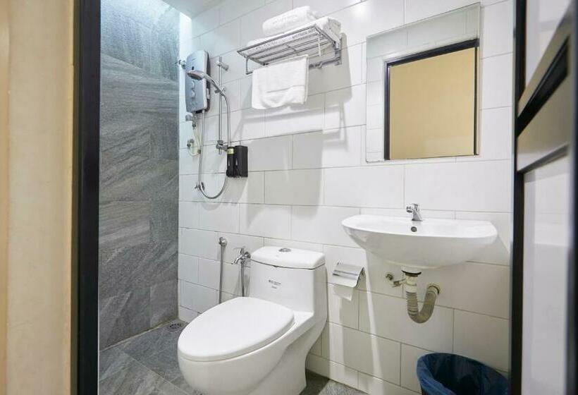 اتاق خانوادگی, Le Ruiz Boutique