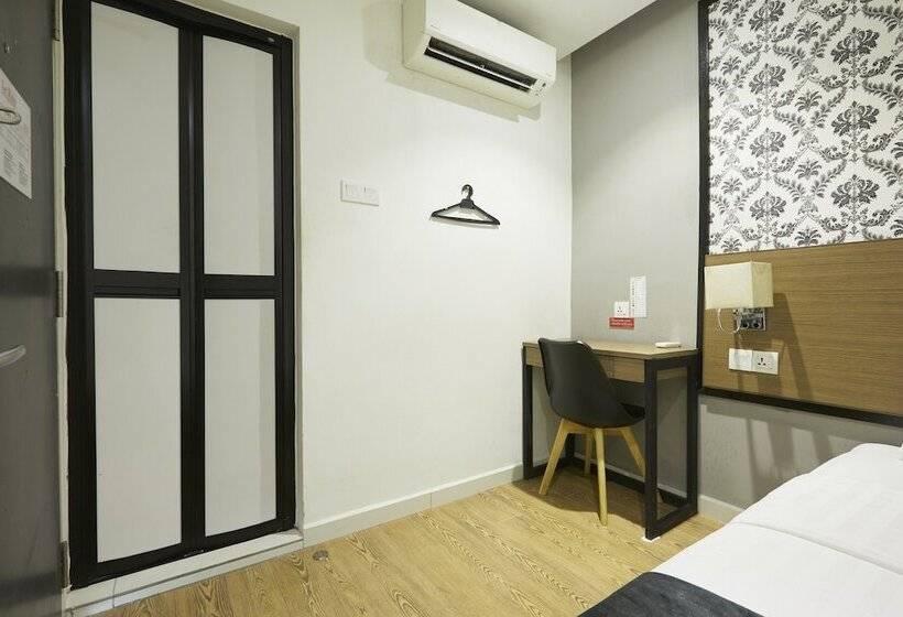 اتاق استاندارد یک نفره, Le Ruiz Boutique