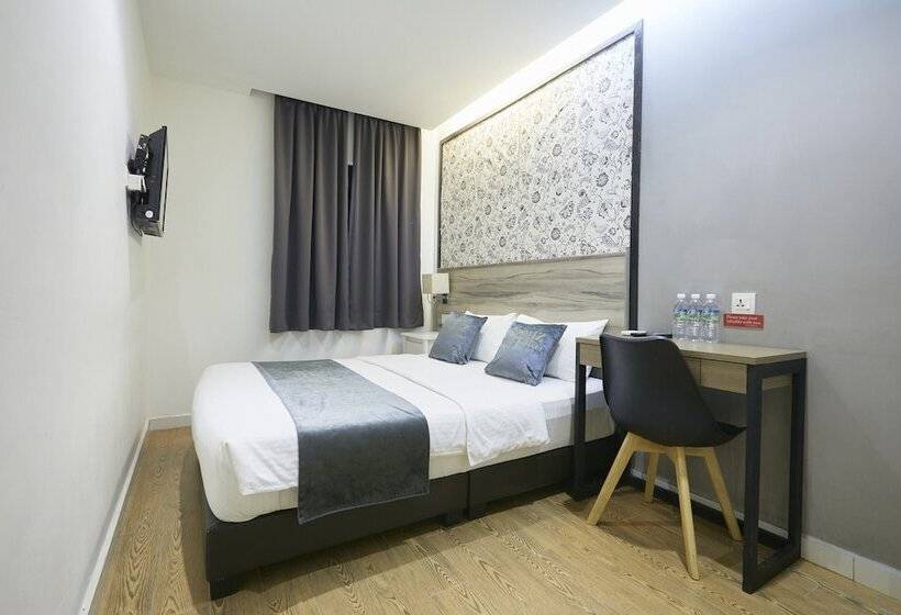 اتاق خانوادگی, Le Ruiz Boutique