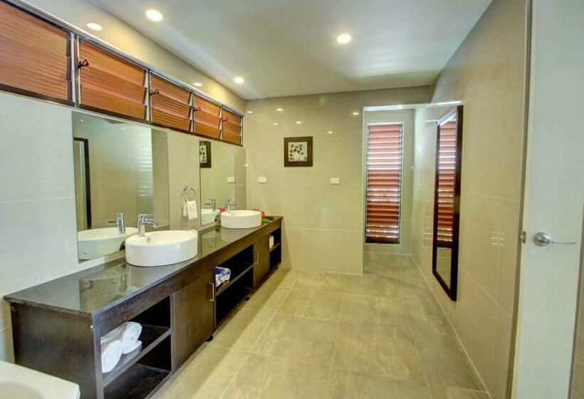 Стандартный Номер Кровать Кинг, Nila Beach Resort