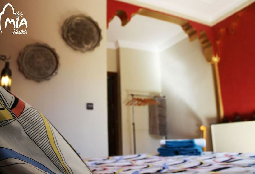 اتاق عادی با تخت دوبل, Mia Hostels