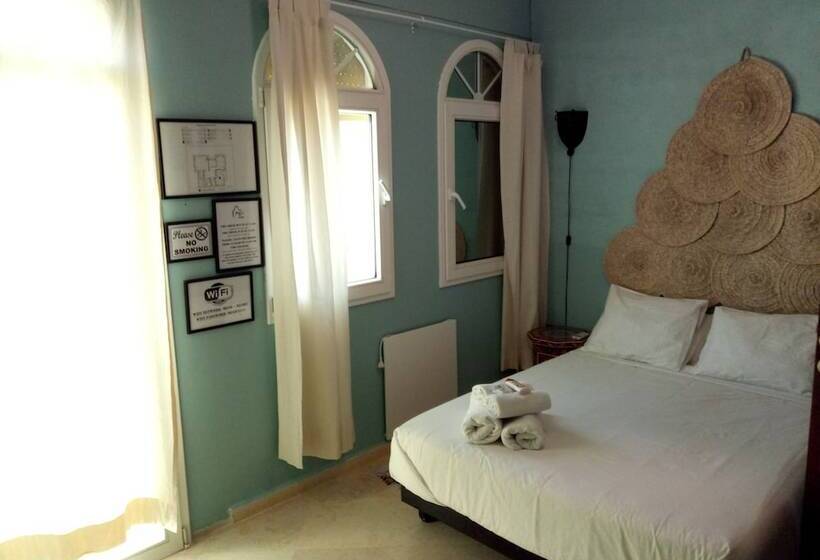 اتاق عادی با تخت دوبل, Mia Hostels