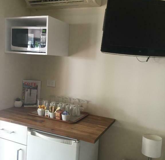 家庭间, Narimba Motel