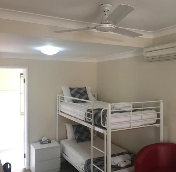 经典家庭房间, Narimba Motel